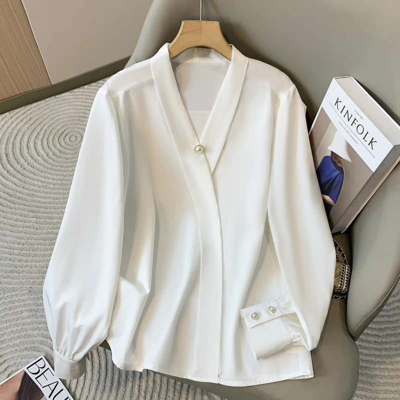 Plus Size Chiffon Shirt Women 2026 Spring V Neck Elegant Black or White Shirt Korean Style Large Size Versatile Blouses Female image 3