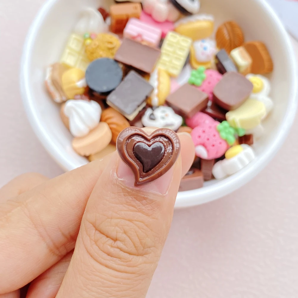 30Pcs Mixed Nail Art Resin Cartoon Charms Cake, Cookies, Chocolate Designer Charms Rhinestones DIY Craft For Nail 3D Decorations