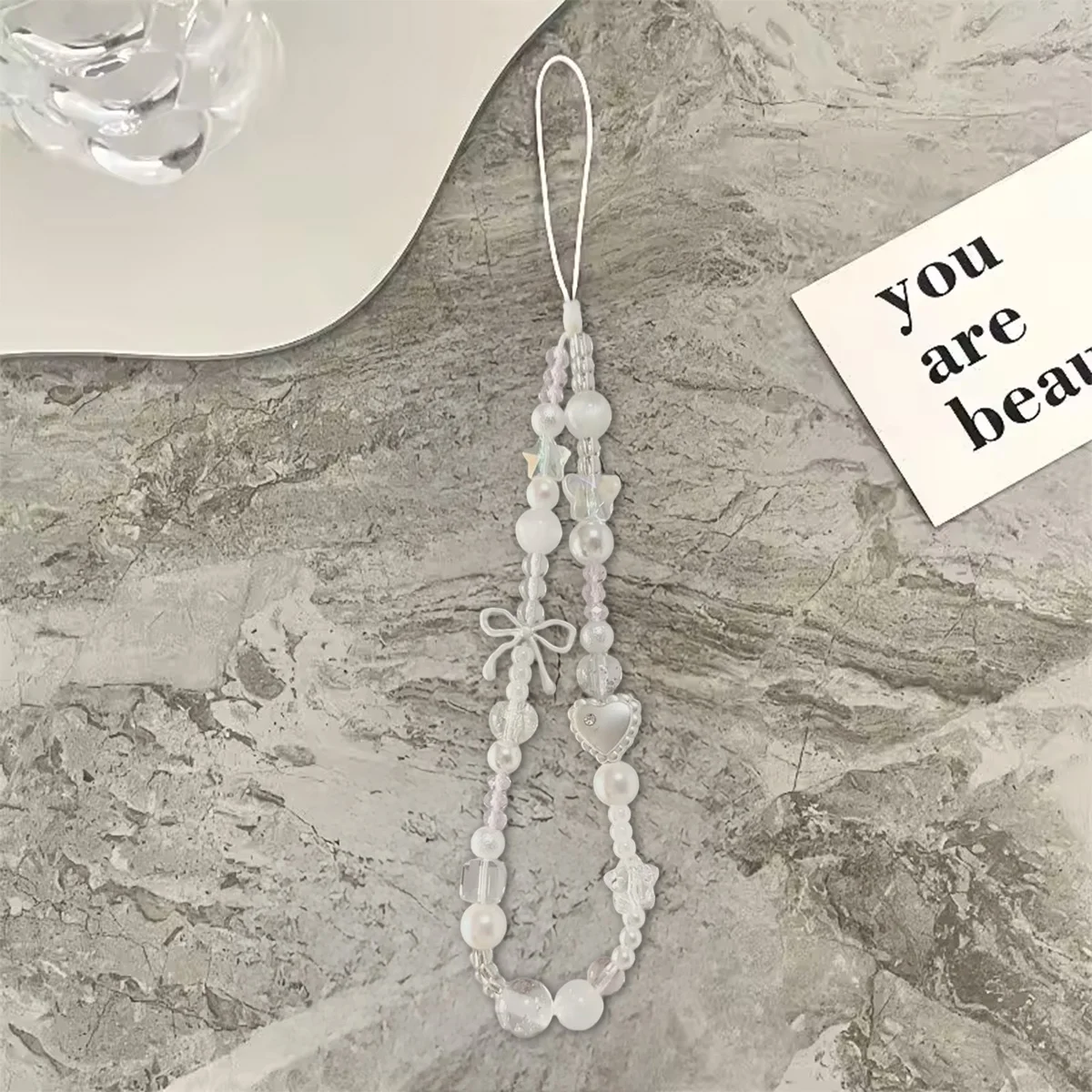 Koreański Uroczy Biały Łańcuszek do Telefonu z Kokardką, Gwiazdką i Perłami, Nowy Wisiorek do iPhone'a, do Polaroida, Uniwersalne Akcesoria, Smycz, Sznurek na Nadgarstek