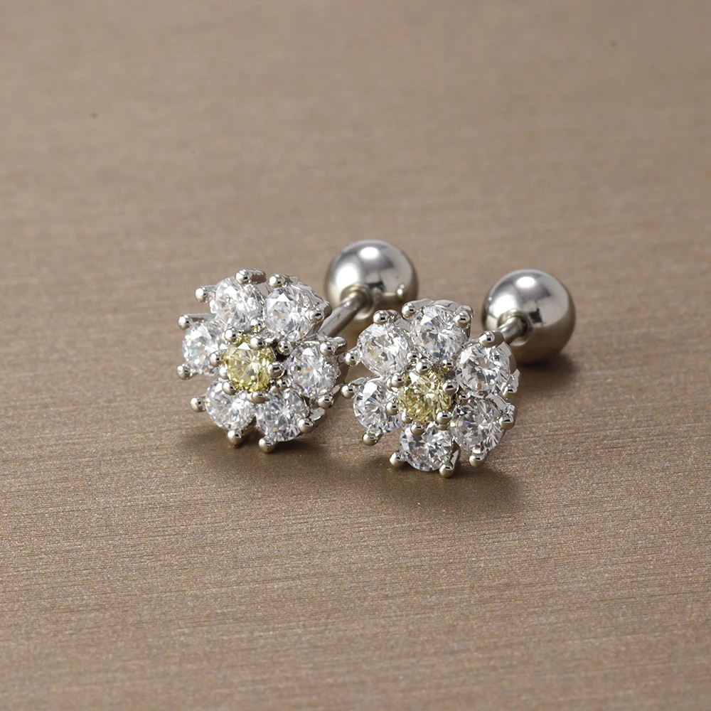 Women's Light Luxury Zircon Flower Stud Earrings
