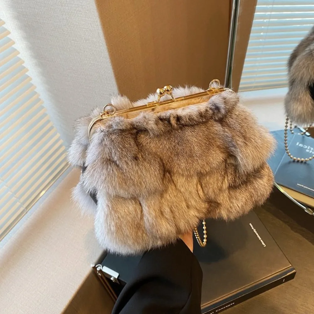 

Winter Faux Fox Fur Bags for Women Shoulder Bag Warm Soft Frame Handbags Fluffy Plush Crossbody Bags for Women Clip Purses NEW