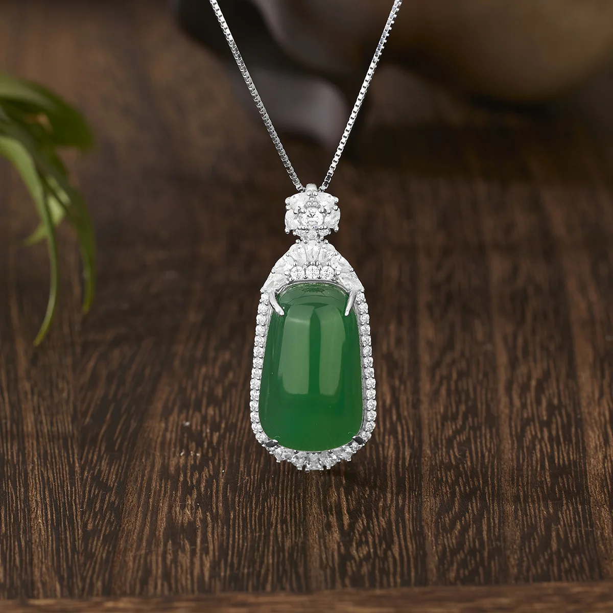 

Серебро 925 пробы, инкрустированное натуральным халцедоном, брендовое ожерелье Wushi, женский кулон, нефритовая подвеска-цепочка на ключицу