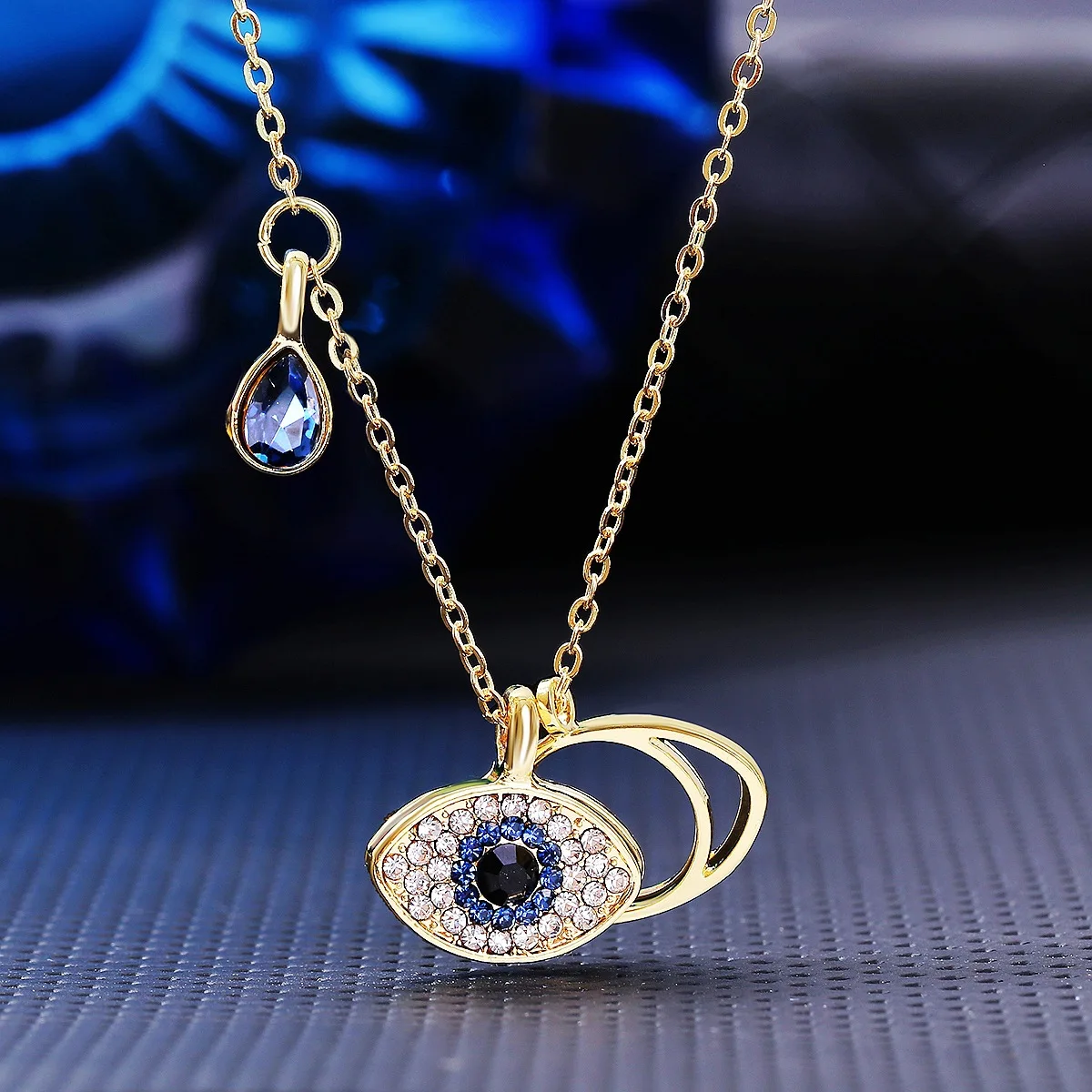 

Blue Turkish Evil Eye Pendant Choker Necklace Vintage Multi Layer Heart Evil Eyes Clavicle Chain Necklace Party Jewelry For Wome