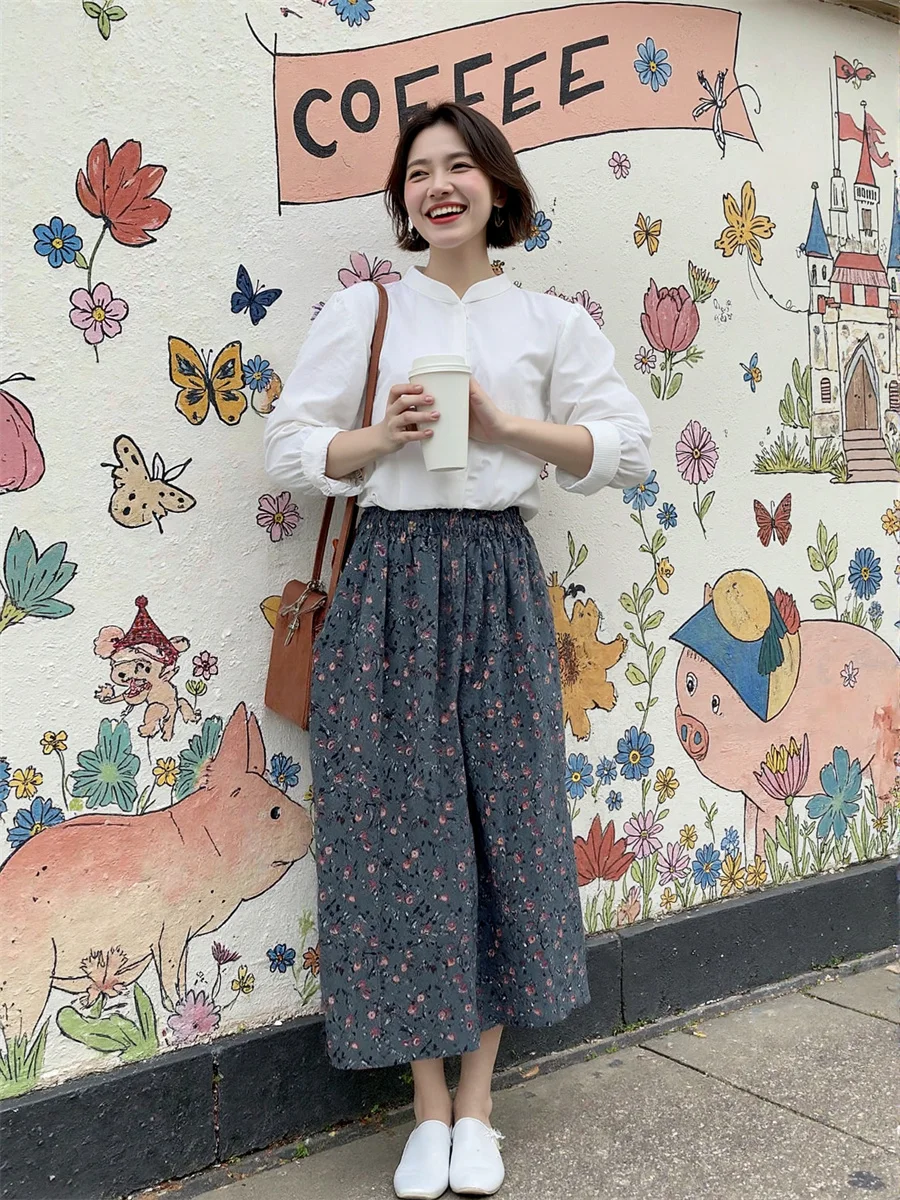 กระโปรงลายดอกไม้สไตล์มิดิสำหรับผู้หญิง แต่งระบายจีบ ผ้าต่อลูกไม้ แต่งเชือกผูก ดีไซน์ศิลปะทันสมัยเก๋ไก๋ แต่งผ้าตาข่ายซ้อนชั้น ดีไซน์หวาน