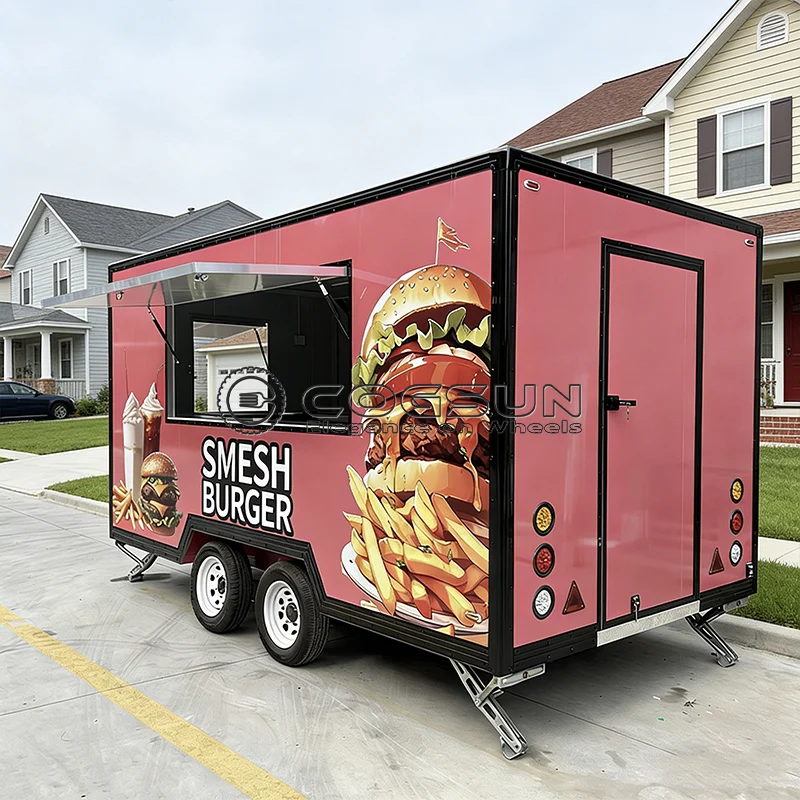 

Мобильная кухня на базе фургона из нержавеющей стали, полностью оборудованная для приготовления хот-догов, бургеров, картофеля фри и кофе.