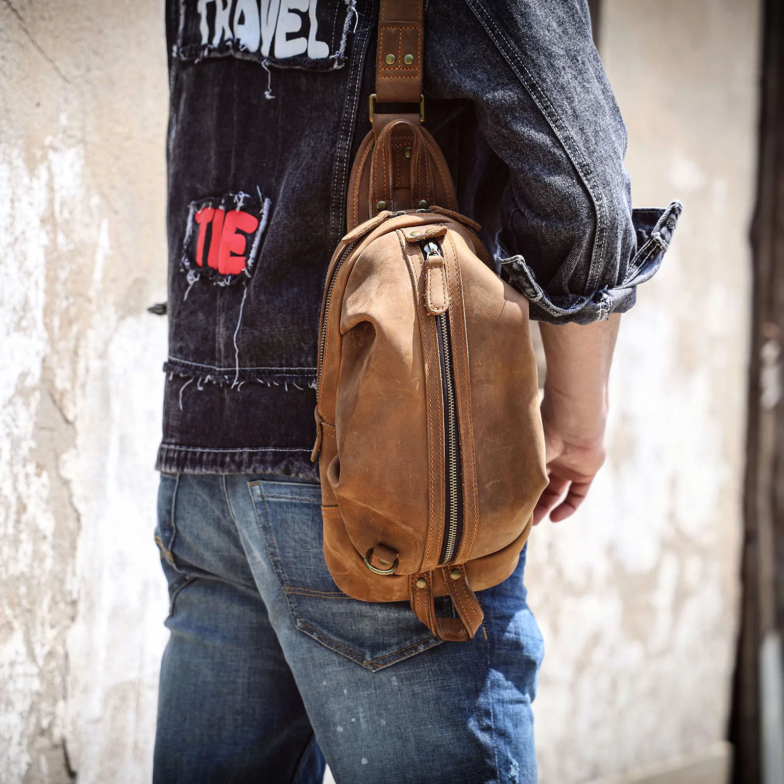 Vintage Echtleder-Umhängetasche für Herren, Vollnarbenleder, Crossbody-Brusttasche, große Kapazität – Detail 4