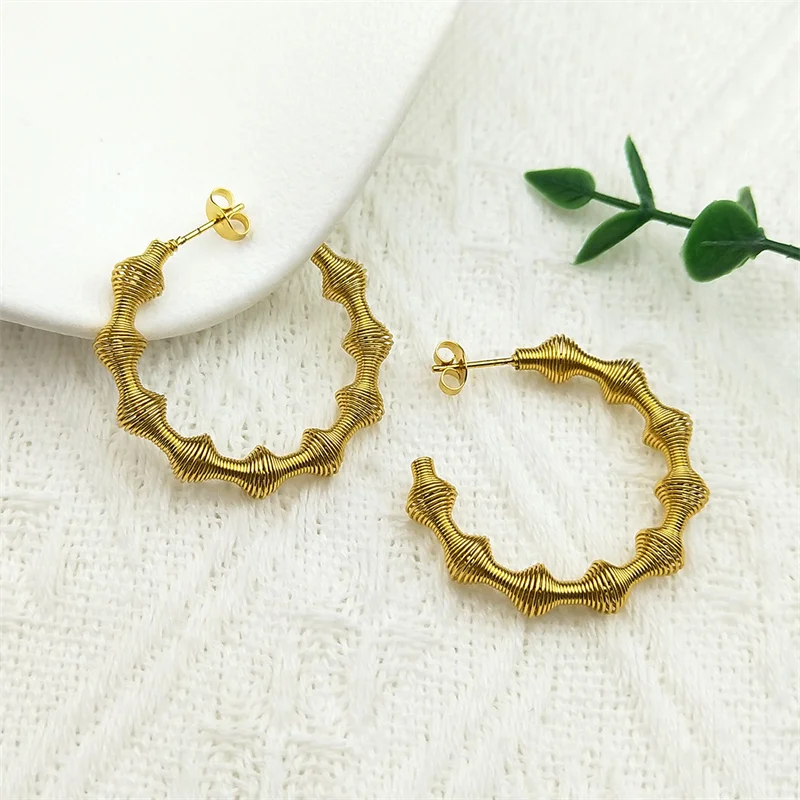 2024 Trend Circle Open Earrings for Women Girls Stainless Steel Gold Color Female Charm Studs Earring Jewelry acessoriosZZZ1096