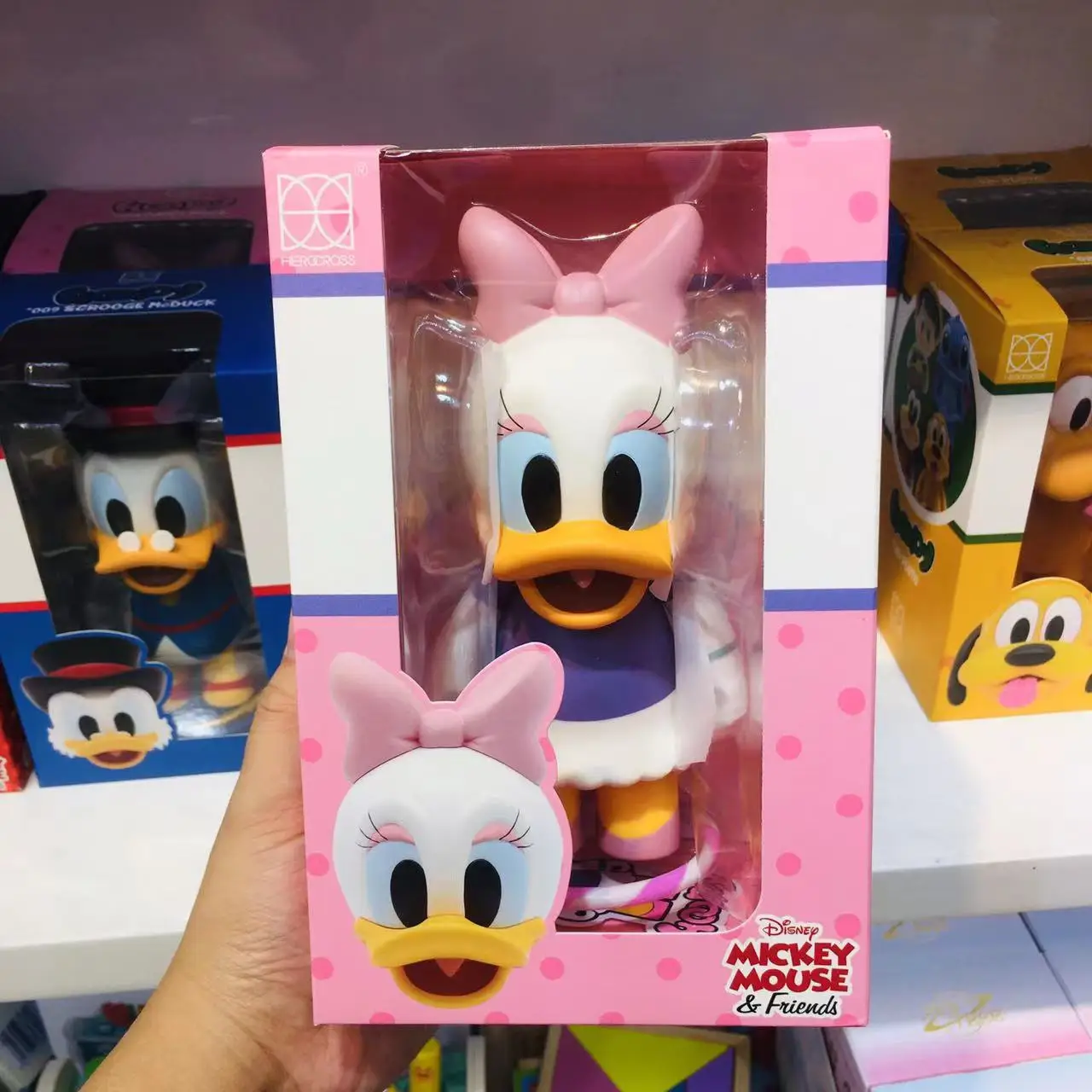 Disney Mickey Mouse en zijn vrienden Mode Speelhand Actiefiguren Kantoordecoratie Cadeau Randpop Tafelbladdecoratie