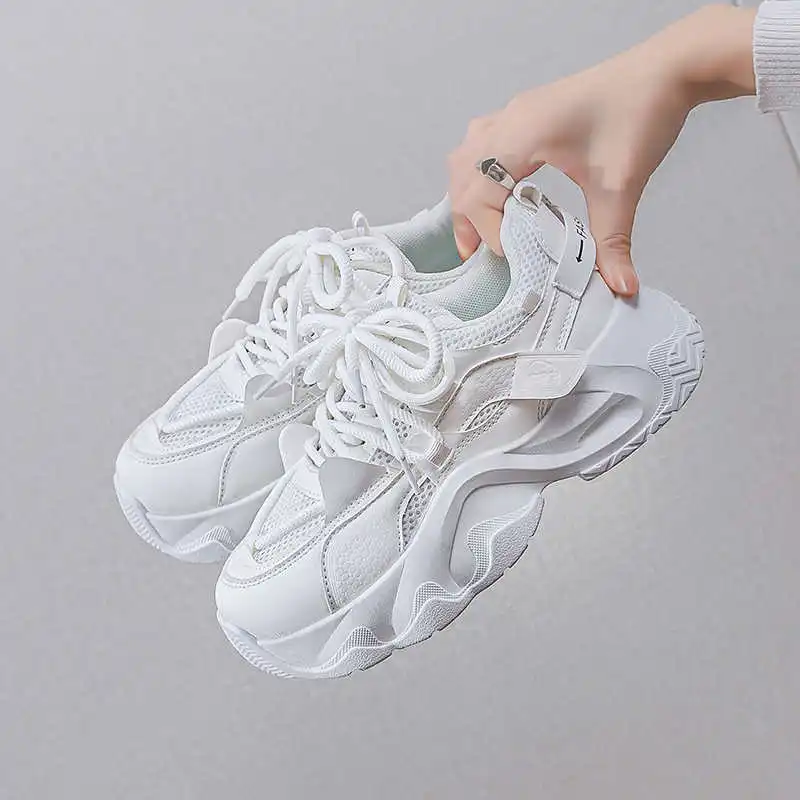 

Ботинки на платформе с сеткой на плоской подошве Обувь Ботильоны Черные ботинки Женские кроссовки Спортивные шоу Модели Vip Link Различные продвинутые модели