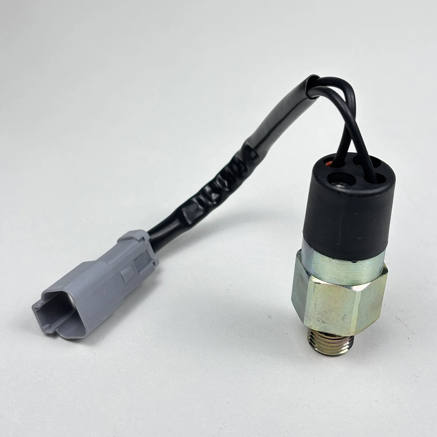 Interruptor do sensor de pressão AH224451 para motor John Deere T550 T560 T660 T670 W550