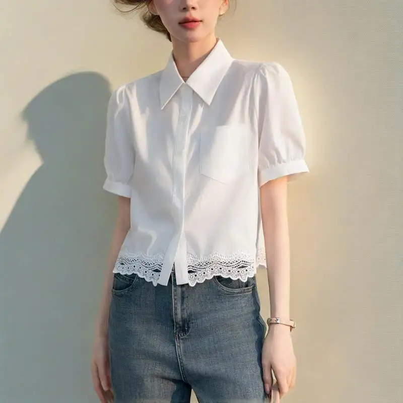 

2025 New Fashion Elegant French Style Lace Patchwork Short Shirt Short Sleeve Summer White Blouse Office Lady Base Tops Shirt