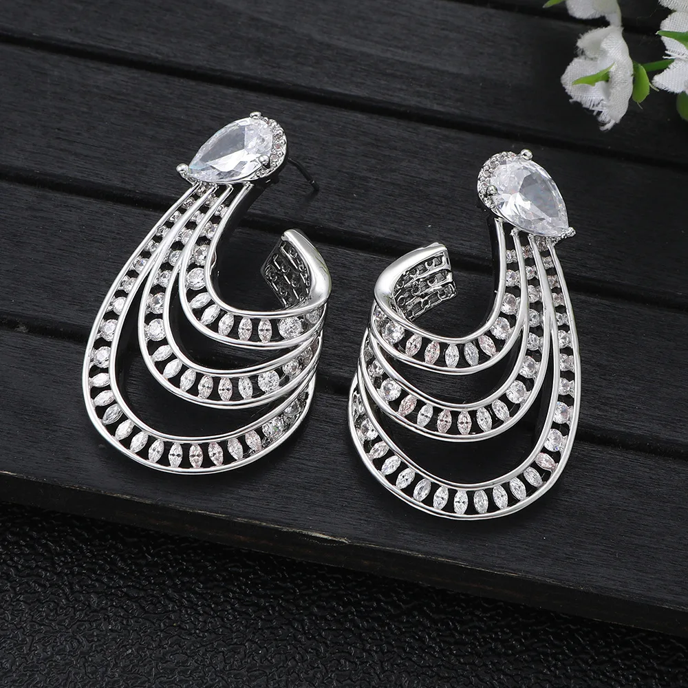 

HIBRIDE New Everyday Temperament Stereoscopic Water Drop Earrings Women Dress Jewelry for Dubai Wedding Prom Travel Gifts E292
