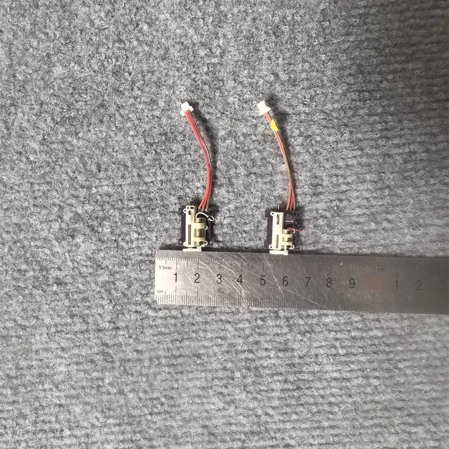Mini Servo Linear de 1.9g 2.3g - Rc Hobby Line avaliação e preço