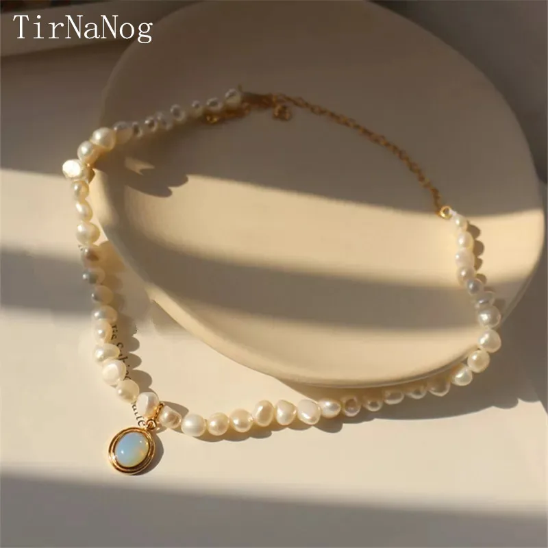 

French Irregular Baroque Palace Restoring Ancient Ways Natural Freshwater Pearl Necklace Moonstone Pendant Chain Of Clavicle