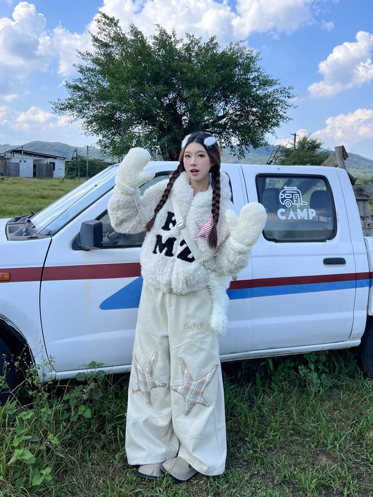 

White ke American Sle Towel Embroidered Lamb Velvet ort Loose Warm Outerwear Coat for Women Winter with Gloves