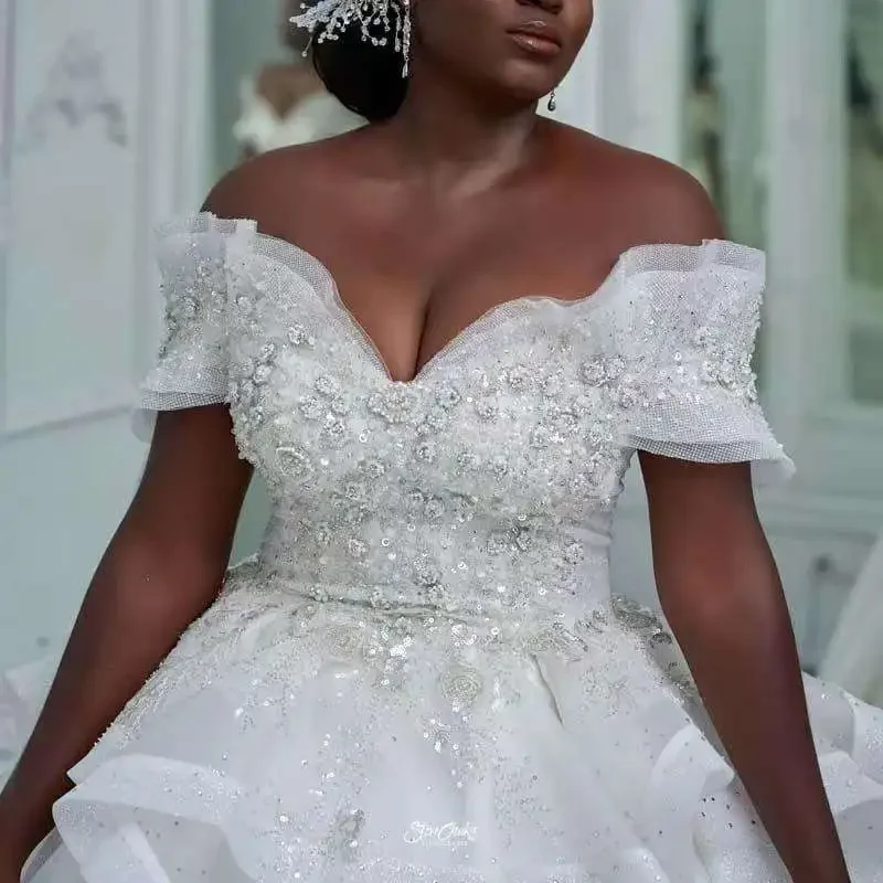 Customized Fashion Beaded Off Shoulder African Wedding Dress For Bride Ruffle Ball Gown Wedding Gowns 2025