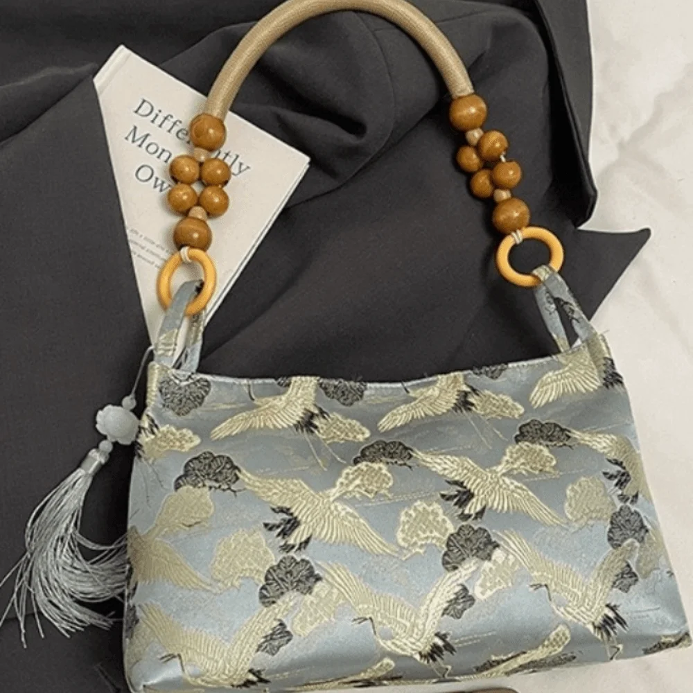 Versatile Single Embroidered Shoulder Bags Vintage Tassel Decoration Chinese Style Handbags Classic Design Hasp Sewing Thread