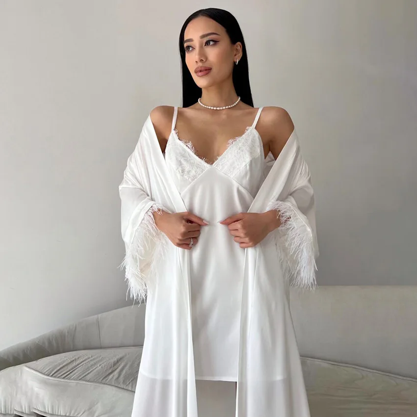 

White Bride Wedding Robe Nightgown 2pcs Set Silky Satin Long Kimono Bathrobe Gown Sexy Feather Nightdress Sleepwear Negligee