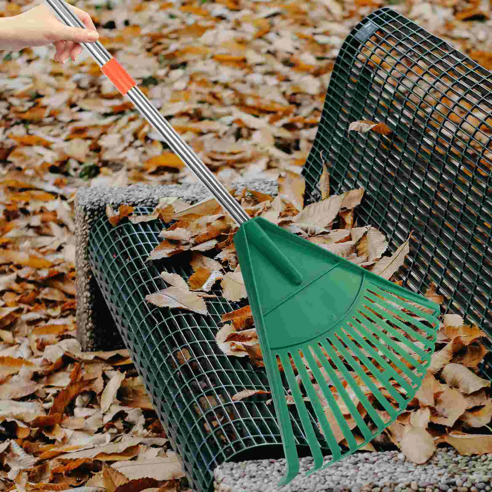 Plastic Gardening Shrub Rake Sanitation Leaf Rake Cleaning Leaf Rake for Lawns rakes for lawns heavy duty leaves