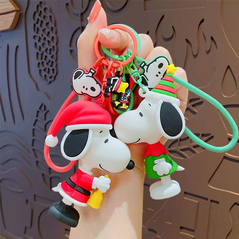 Uroczy, ciepły zimowy breloczek Snoopy, uroczy breloczek z kreskówki dla par, zawieszka do torby szkolnej, mały prezent, prezenty hurtowe
