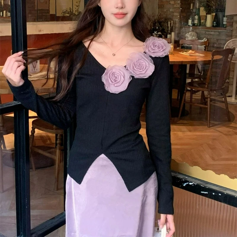 

Новый модный фиолетовый комплект из двух предметов: облегающий вязаный свитер с V-образным вырезом и длинными рукавами, юбка средней длины с подолом, женский, осень 2026