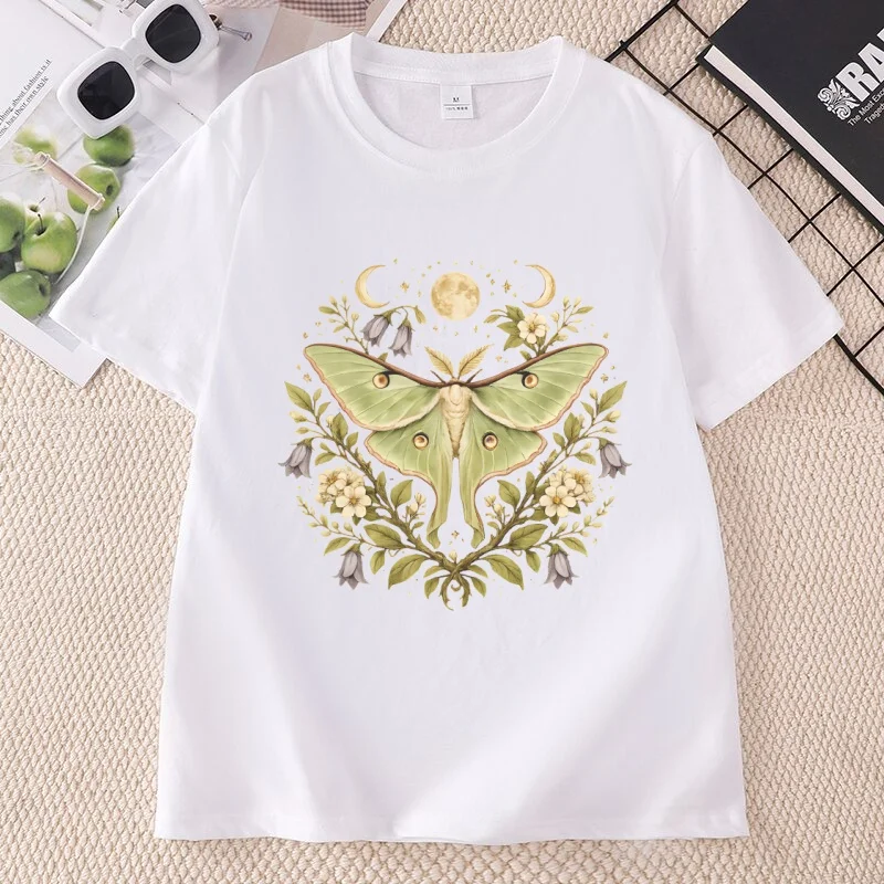 Luna Moth T-Shirt Casual Botanical Luna Moth Tee Cottagecore Nature T Shirt Casual Round Neck Printed Cotton Short Sleeve