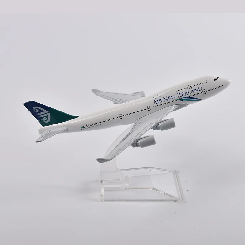 JASON TUTU Air New Zealand B747 Airplane Model Aircraft Diecast Metal 1/400 Scale Planes