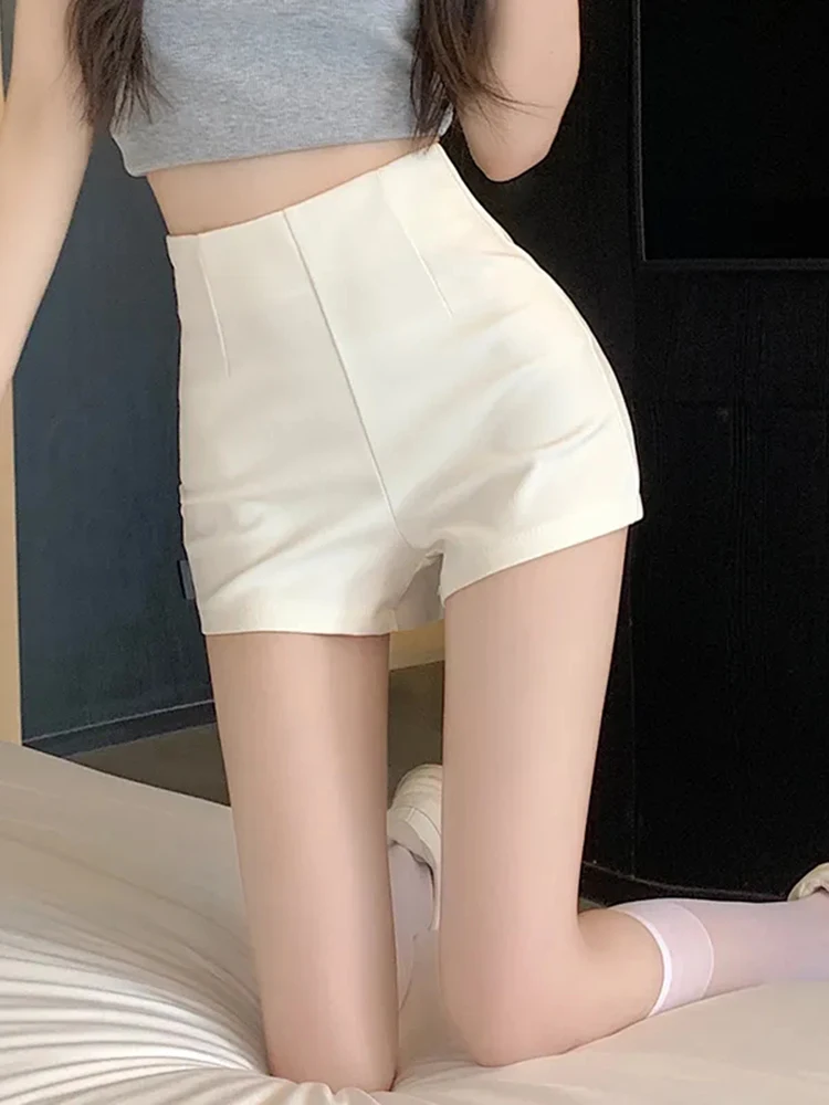 

Zoki Pure Cotton Slim Sexy Shorts Women Korean Elegant Casual A Line Shorts Fashion Simple Female All Match Summer White Shorts