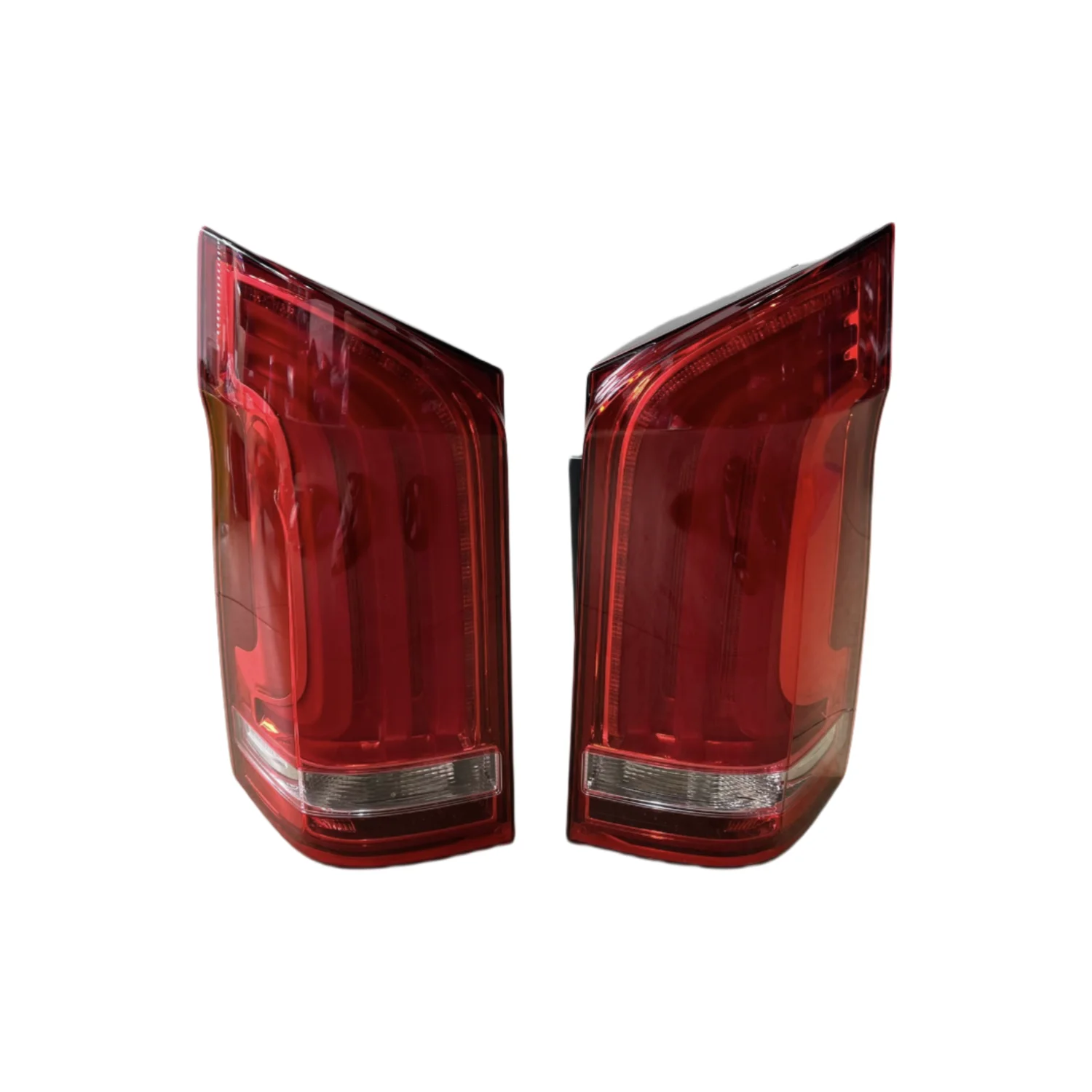 

Fit For Mercedes-Benz V Taillight 2015-2023 Mercedes-Benz W447 Stoplight Assembly EU Version Vito LED Turn signal Light TailLamp