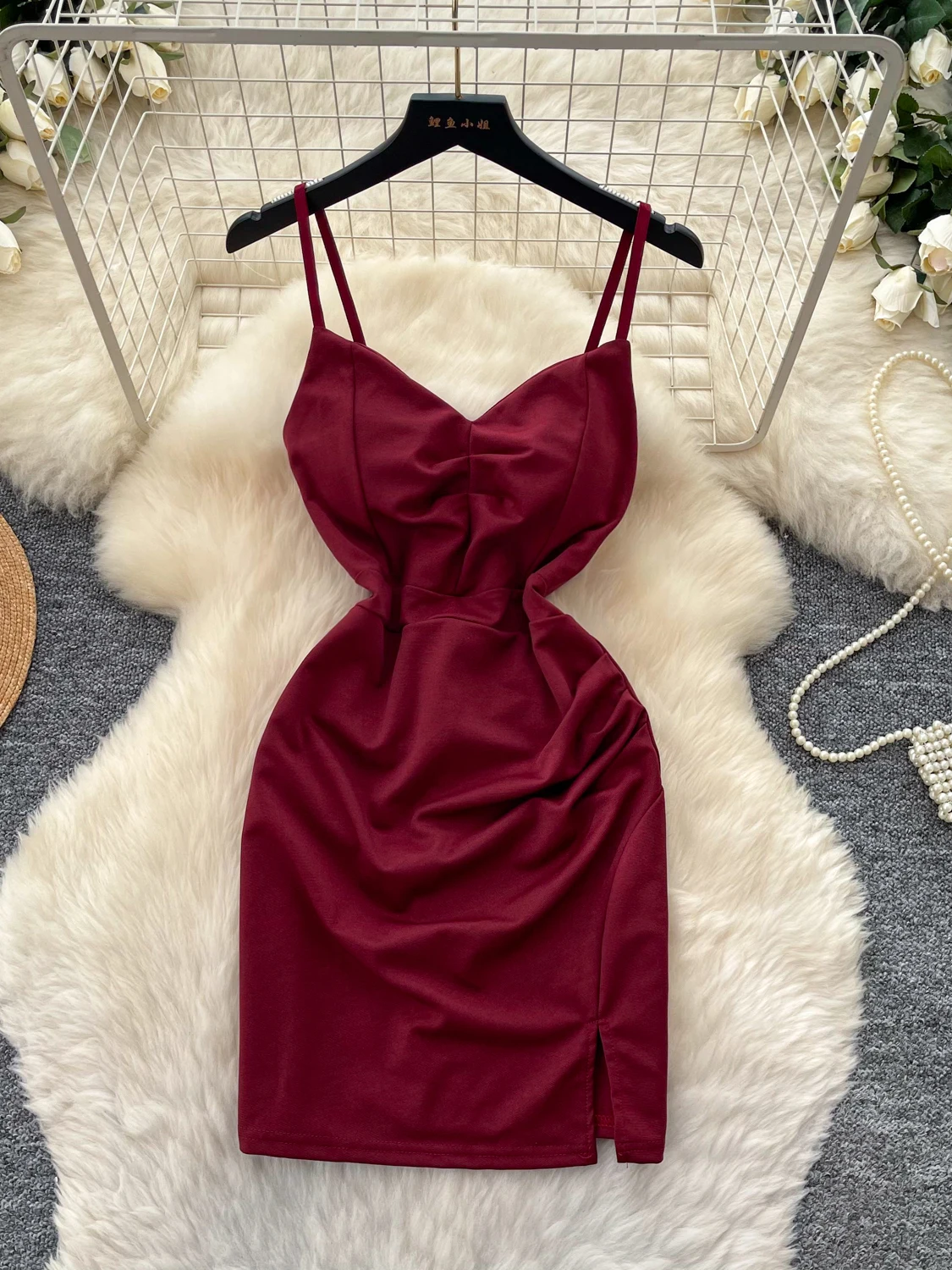 

Sexy V-Neck Strap Slimming Red Dress Women's Summer City Commute A-Line Skirt Open Split Korean Style Standard Fit No Sleeve