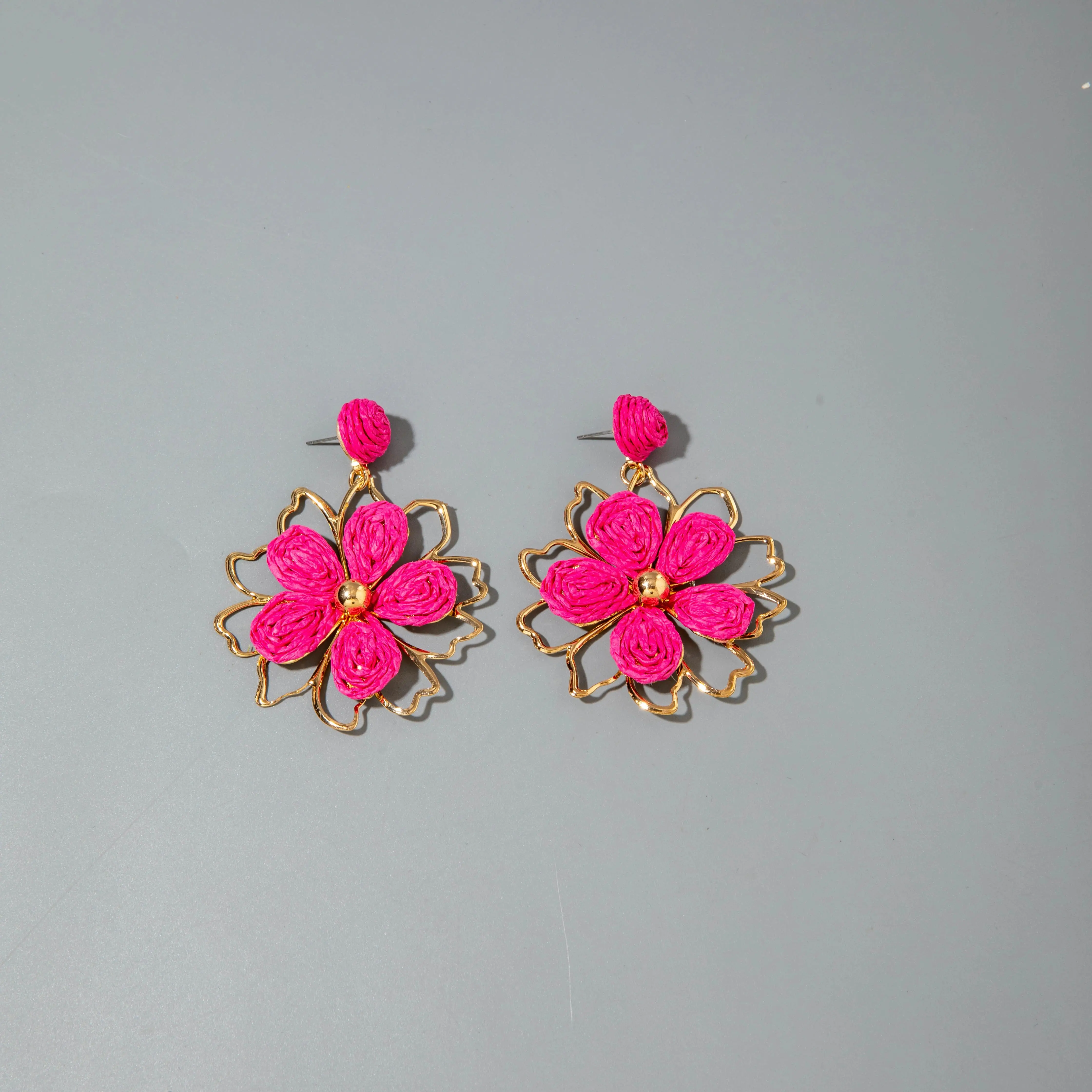 Tocona Sweet and Romantic Lafite Grass Hollow Flower Pendant Earrings for Women's Versatile Holiday Jewelry Accessories