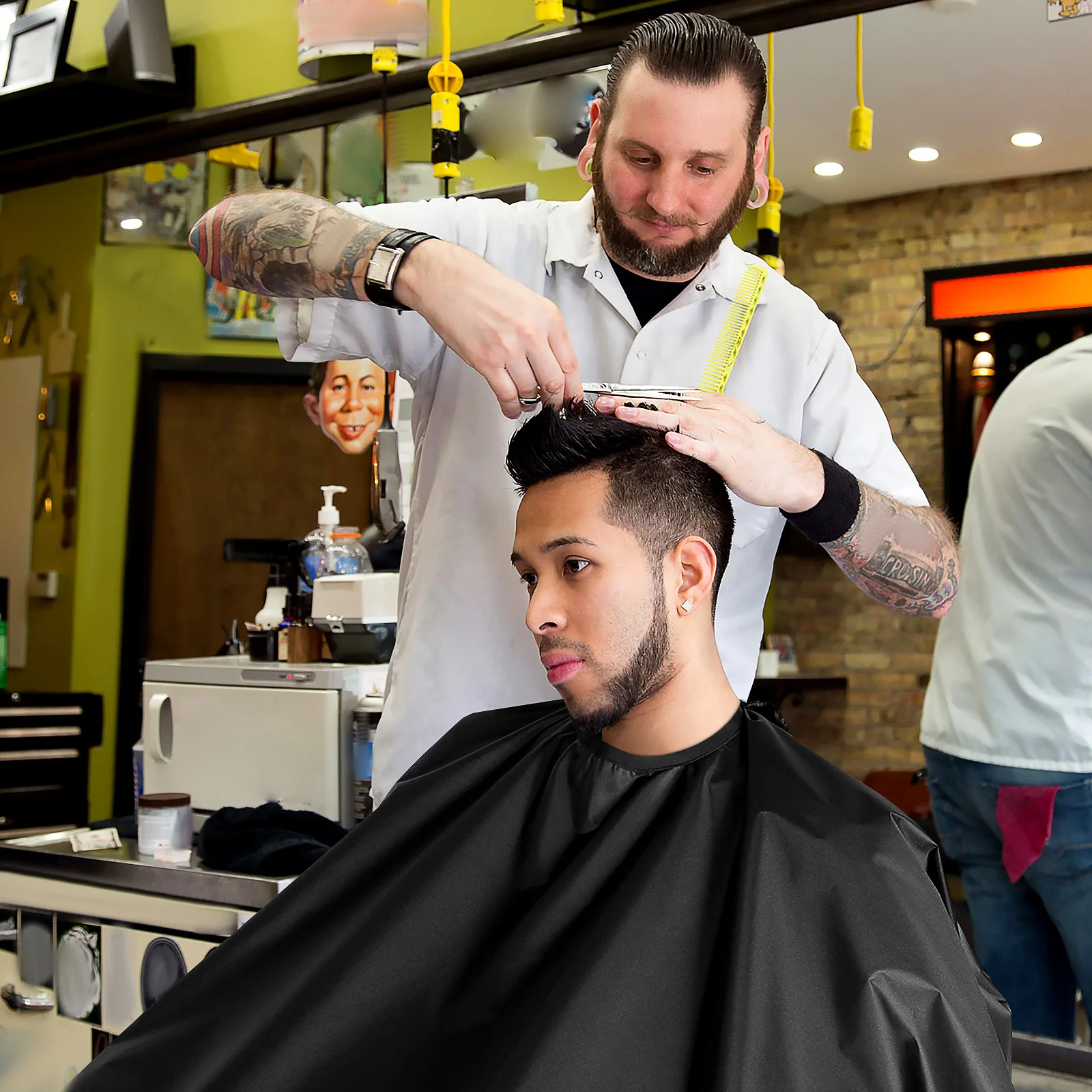 

Hairdressing Cape Waterproof Durable Barber Cape Hair Cutting Accessories Salon Gown One Size Fits All Reusable