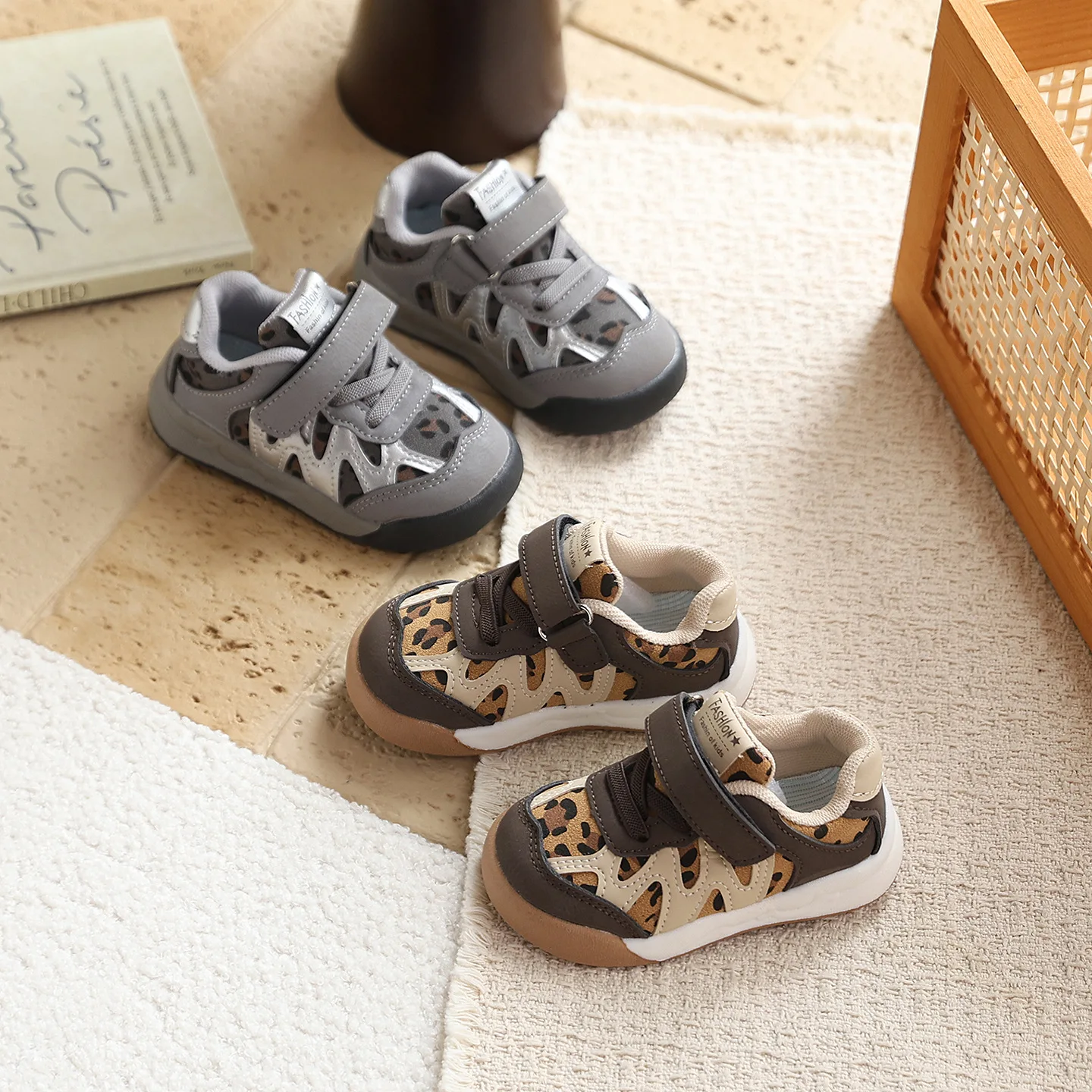 2026 Girls Autumn New Style Soft Bottom leopard print Shoes for Toddlers Learning to Walk Shoes Children's Footwear Kids Shoes