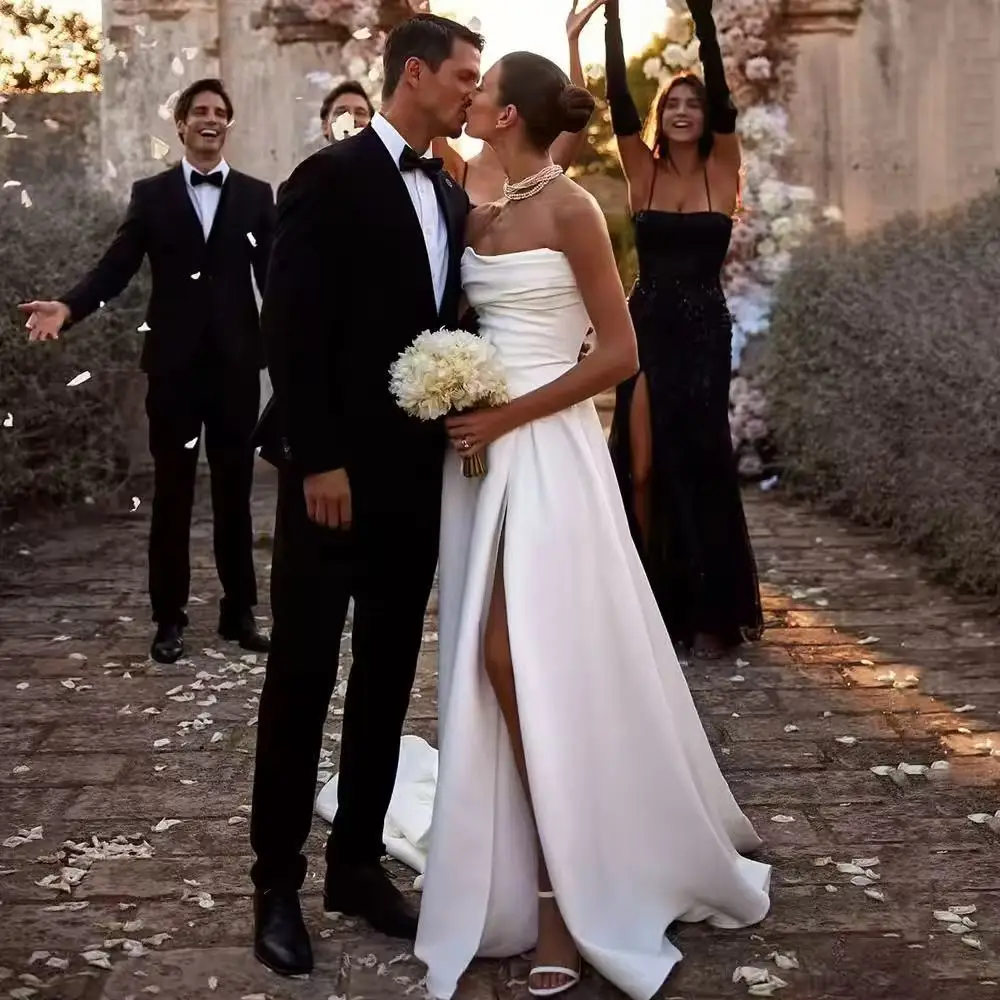 Vestidos de novia de satén sencillos, vestido de novia Civil plisado con abertura lateral, vestido de novia minimalista para ceremonia de boda 2026 personalizado
