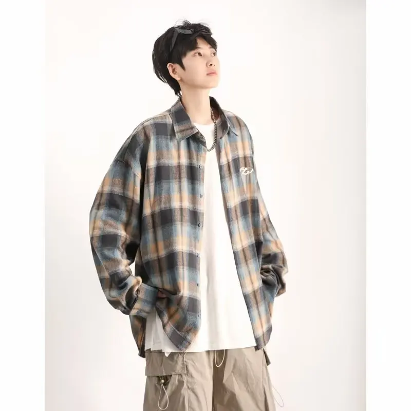 

Spring and Autumn New Men's Trend Top with Turn-down Collar Large Size Loose Plaid Casual Print Outdoors Shirt for Men