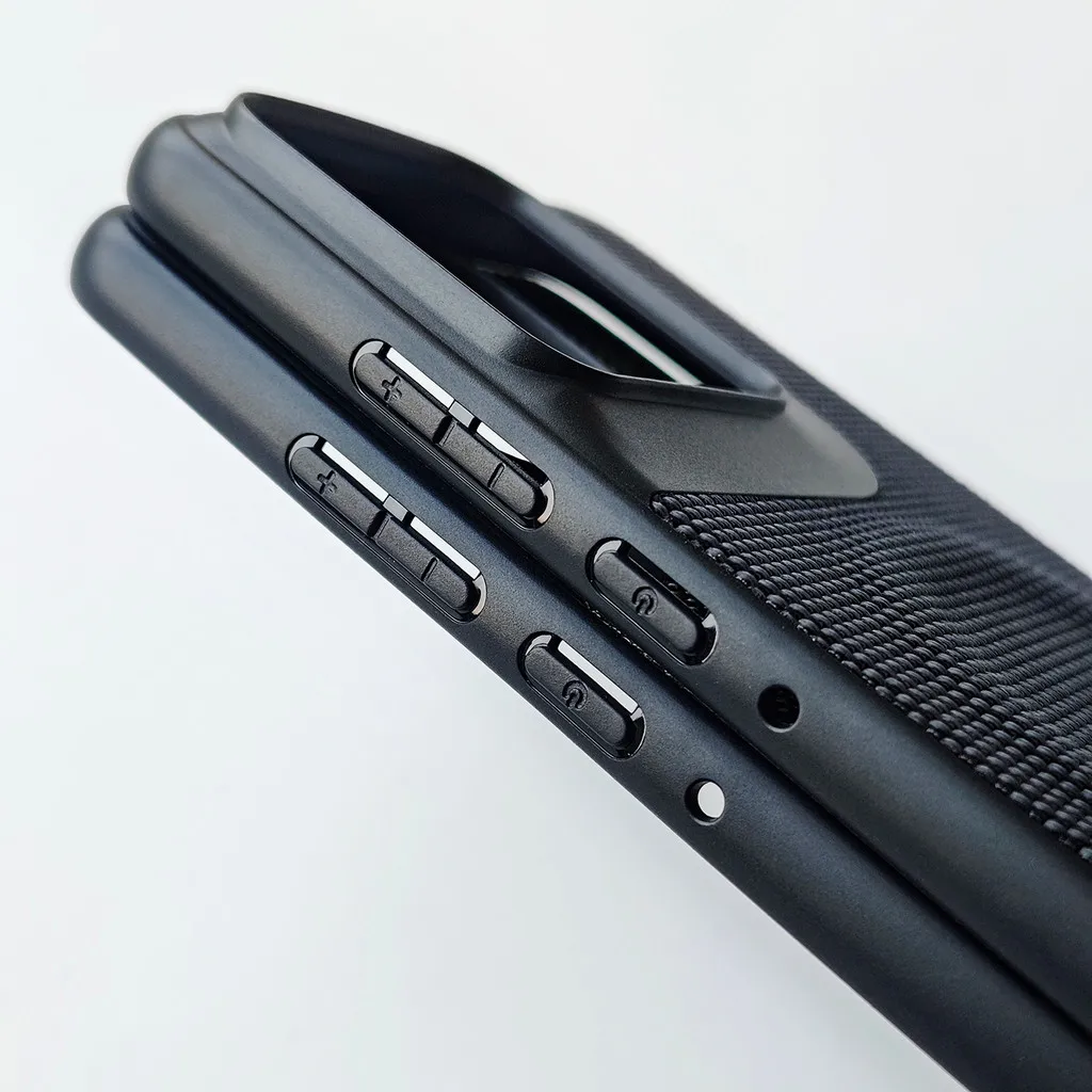 

For Motorola MOTO Edge 70, X70 Air Magnetic Case ELVEV Anti-fingerprint Weave PU Leather Hard PC Suction Phone Cover
