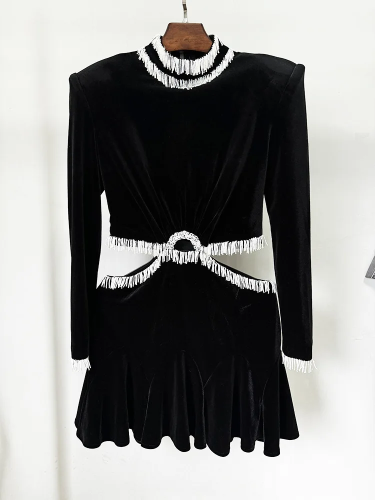 Alta calidad 2025, los más nuevos vestidos de diseñador de moda, vestido calado de terciopelo con cuentas de manga larga para mujer