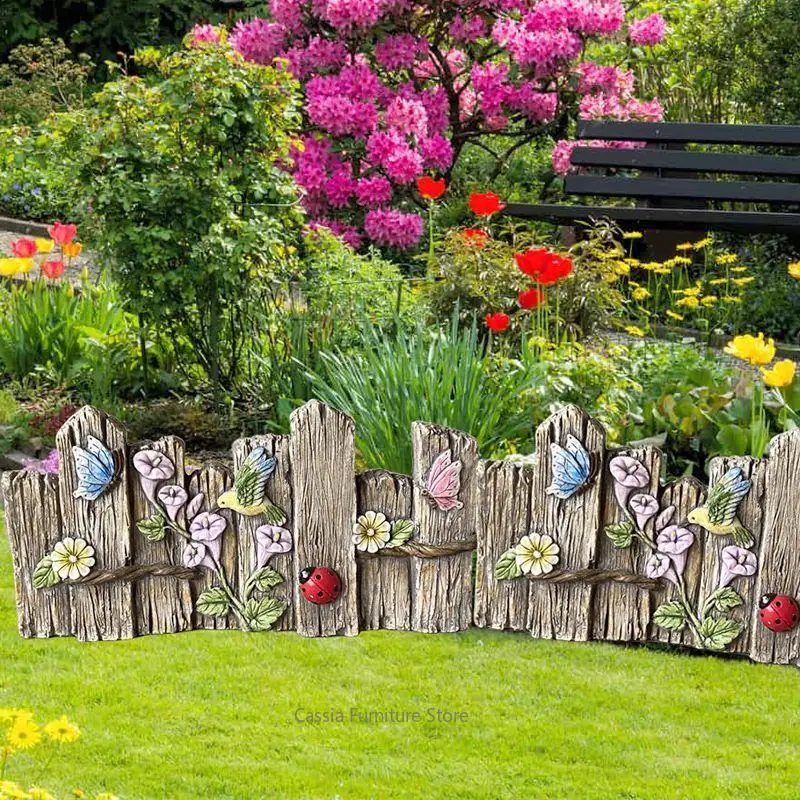 Outdoor Wood-Look Fence for Garden, Vintage Border for Flower Bed, Rustic Low Rail for Yard Vegetable Patch Patio