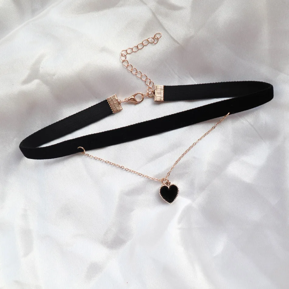 Chokers for Parties Beads Bow Flowers Circular Crown Pearl Tassels Gothic Sexy Lacy Lace Women Necklaces Neck Jewelry Girl Gift