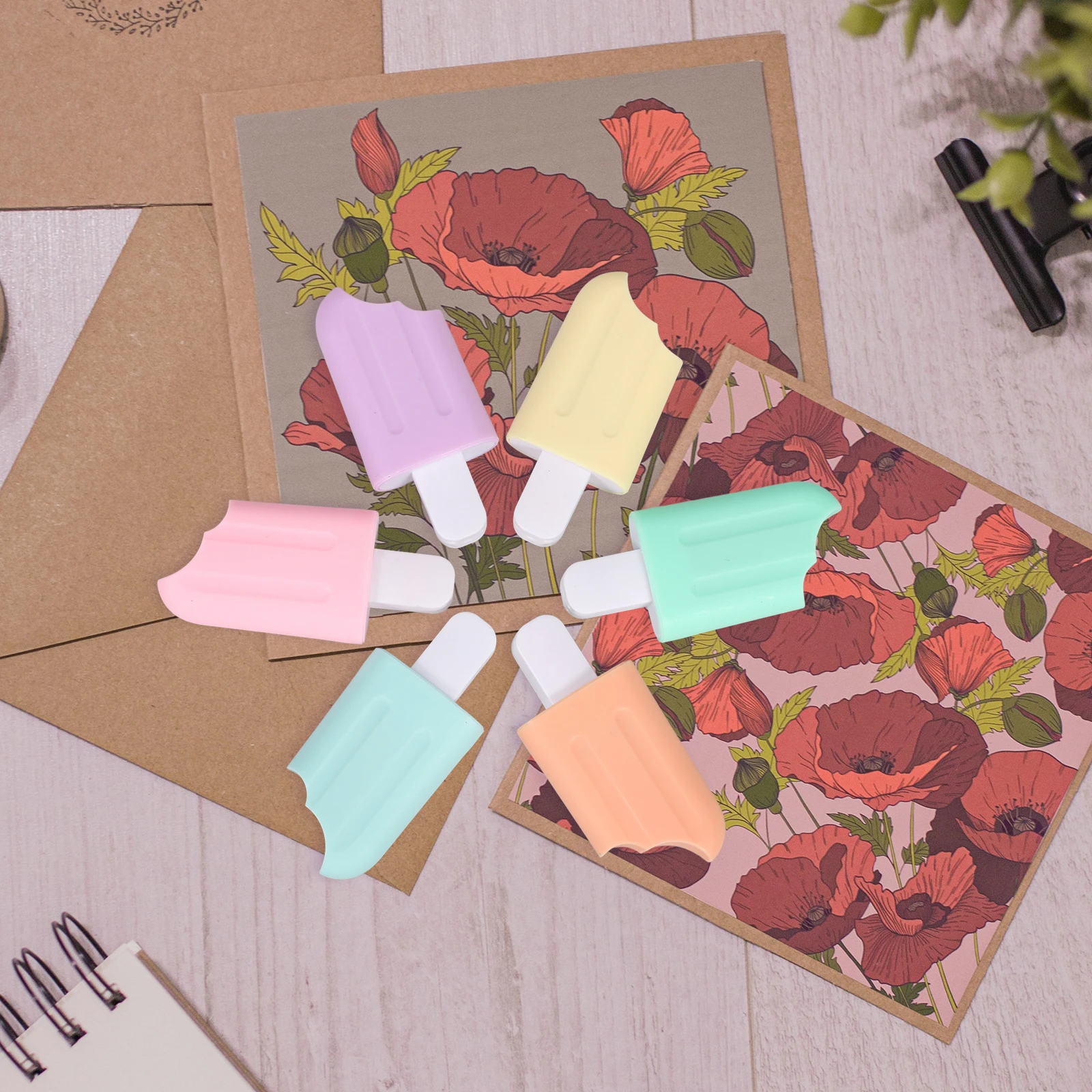 

6Pcs Fluorescent Highlighters Ice Cream Style Cartoon Colorful Marker Pens Highlighting Document Tagging Stationery