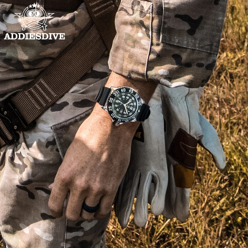 Addies Men Military Quartz Watch Fitness Outdoor Calendar Waterproof Sports Tube Luminous Watch Rotating Bezel Quartz Dive Watch