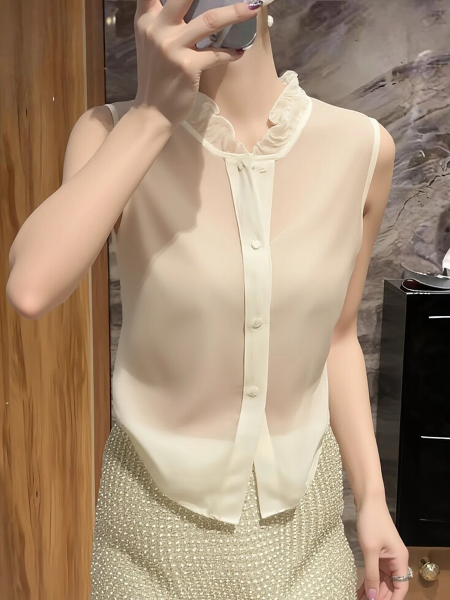 

Casual Commute Versatile Single Button Vest Svel Spring Faion Design Sense Ele Silk Top Korean Sle Straight Cut