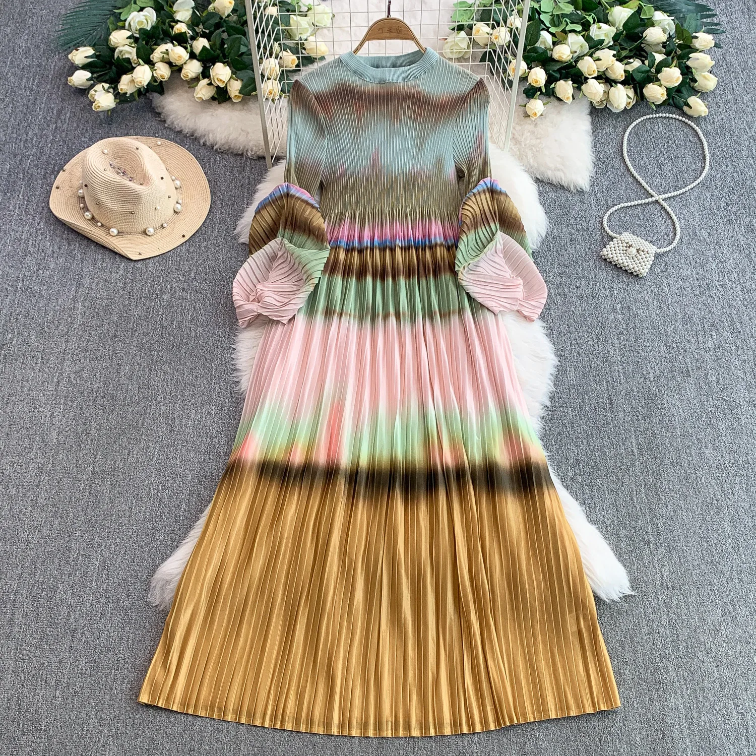 

2025 Holiday Retro High-end Blurred Printed Dress Women's Summer O-Neck Lantern Sleeve Waist Pleated A-line Elegant Long Dress