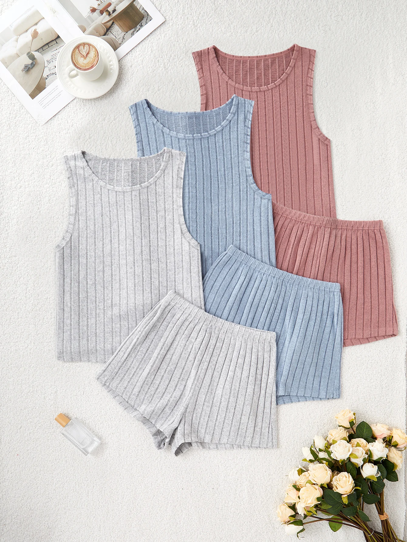 

6-Piece Set of Women's Pajamas for Spring and Summer, Solid Color Casual Comfortable Sleeveless V-Neck Tank Top and Shorts Pajama Set