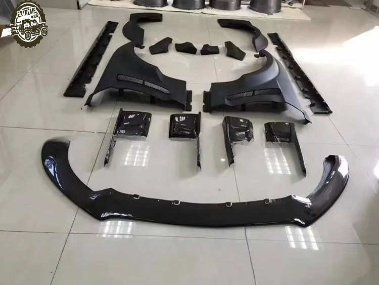 

Carbon Fiber Body Kit for ford Mustang