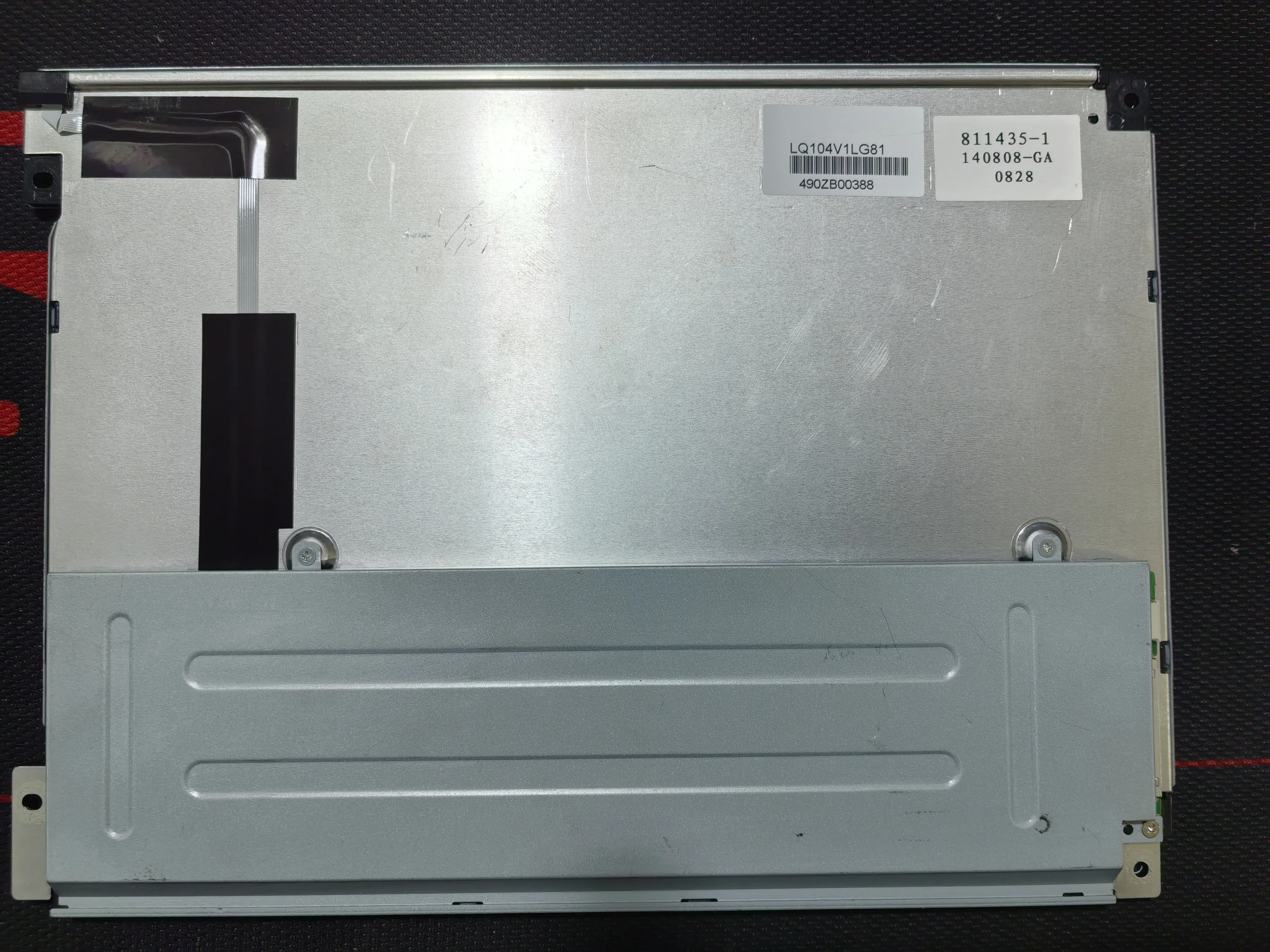 Оригинальный 10,4-дюймовый промышленный экран LQ104V1LG81, протестирован на складе