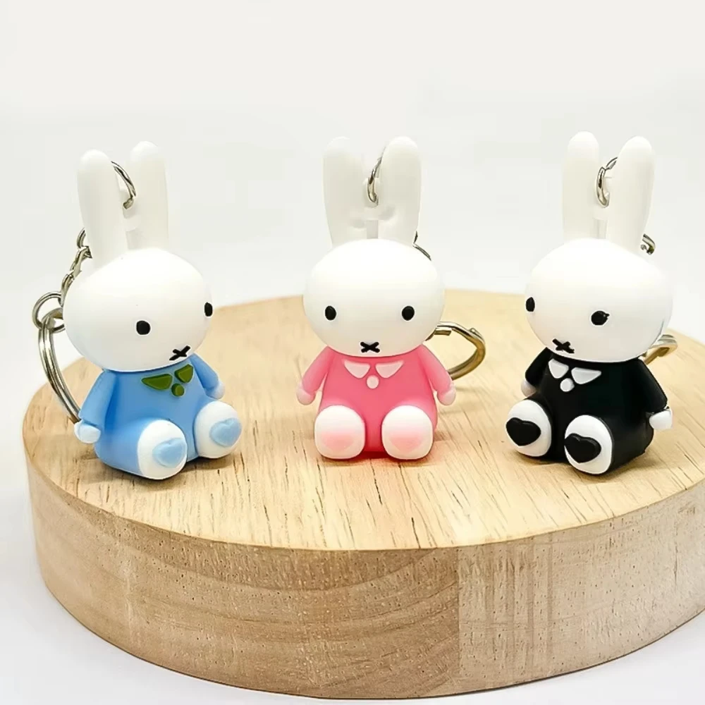 ミッフィー漫画ペンダントキーホルダーバックパックペンダント車キーホルダーキーリングオーナメント誕生日クリスマスギフトおもちゃ女の子と男の子向け
