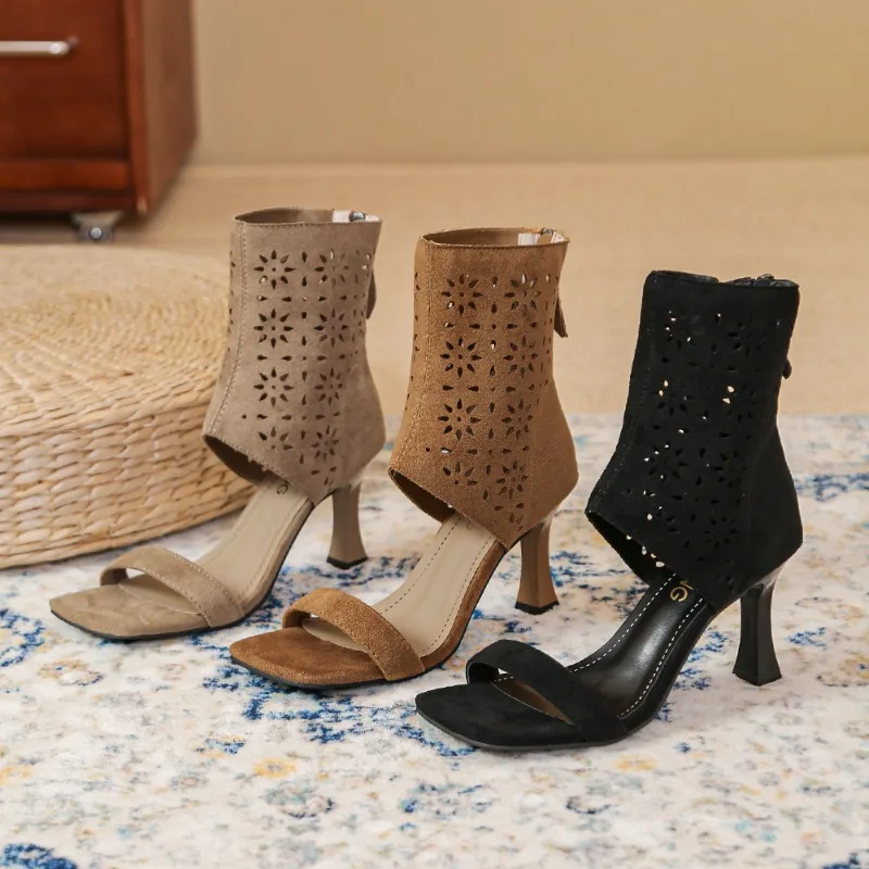 

Summer Roman Short-thigh Clip-toe Cool Boots Women's 2026 New Hollow Breathable Heightened Sandals