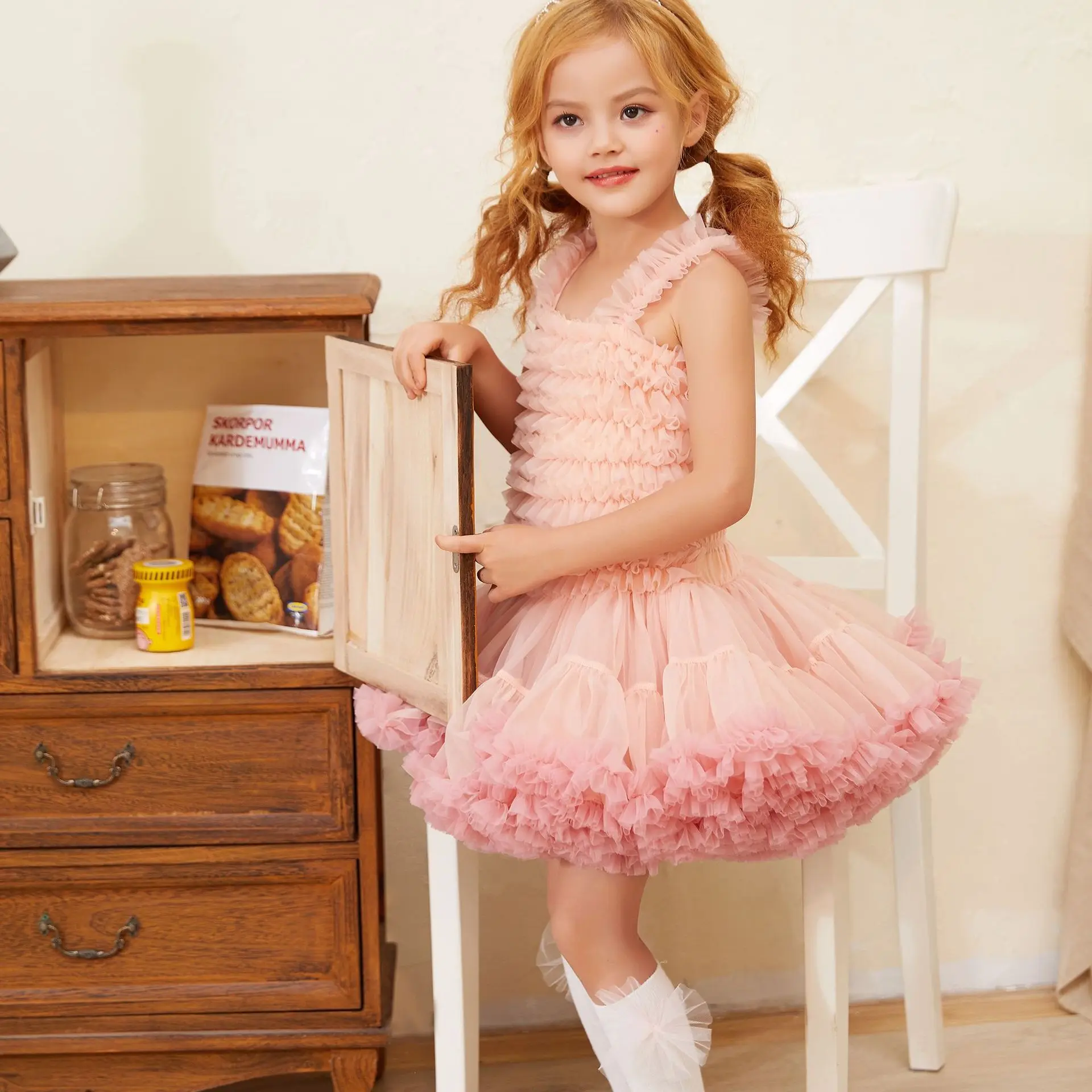 

Girls Skirt 2024 New Europe and The United States Children Dress Halter Princess Dress Tutu Dress Girl Gauze Cake Skirt