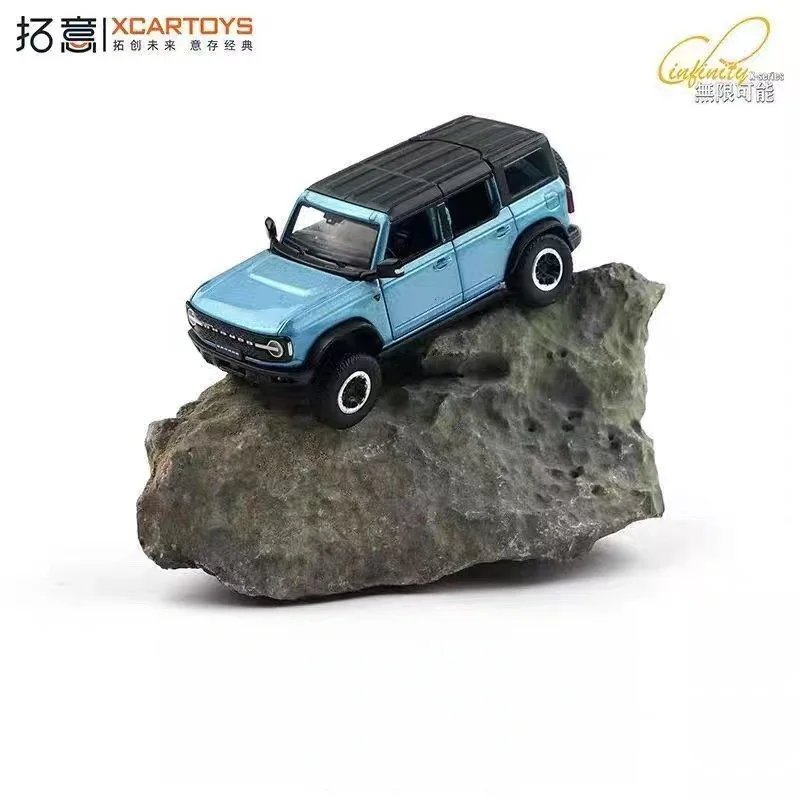 Xcartoys 1/64 alloy sixth-generation Bronco collectible ornament off-road vehicle model